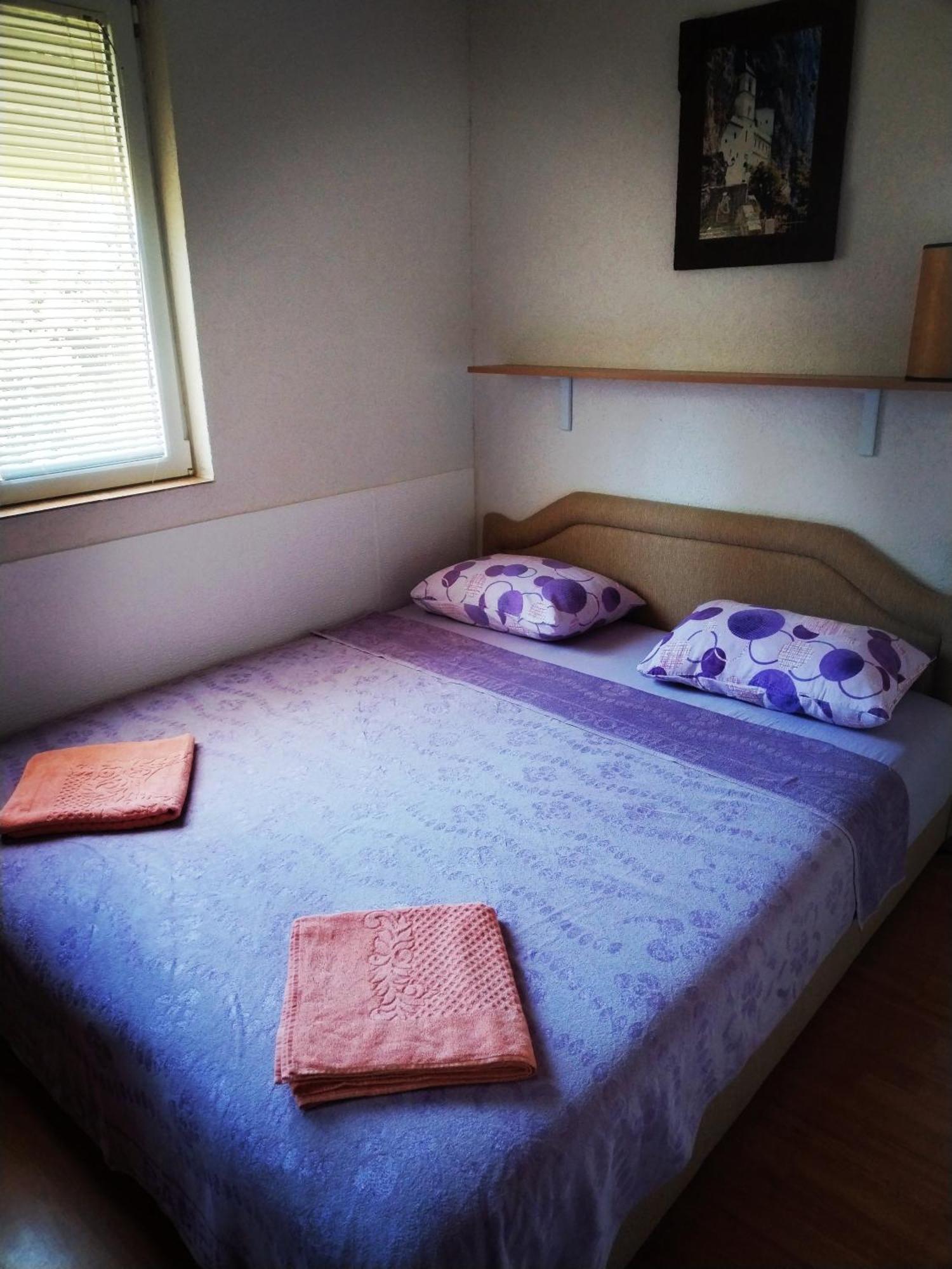 Apartmani Ljubica Utjeha Exteriör bild